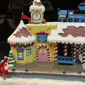 HAWTHORNE VILLAGE BRADFORD EXCHANGE TRAIN STAION HOUSE COLLECTIBLE